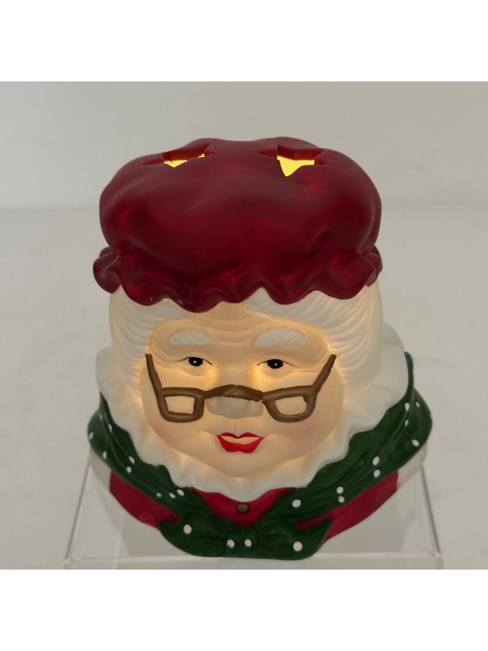 Avon Vintage Heritage Mint 1998 Ceramic Mrs. Claus Candle Holder w/Star Cutouts